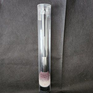 It Cosmetics Heavenly Luxe Radiance Wand Brush No.14